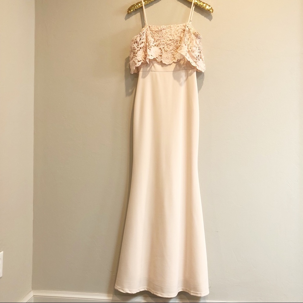 🆑 Blush Floral Overlay Dress - Picture 4 of 6